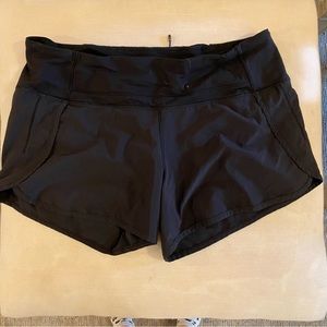 Lululemon black speed up shorts size 8